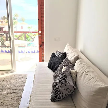 Luxury Panoramic Seaview דירה
