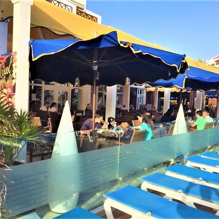 Luxury Panoramic Seaview דירה *